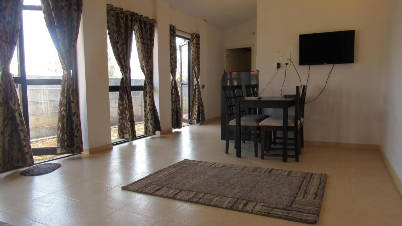 Retreat Chalets, The Nest, At Sparsh Resorts, Karjat Ngoại thất bức ảnh